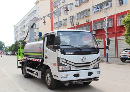 多功能灑水車(chē)廠家_國(guó)六東風(fēng)多利卡鐵路抑塵車(chē)廠家價(jià)格2