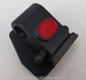 消防車卷簾門拉桿底座4