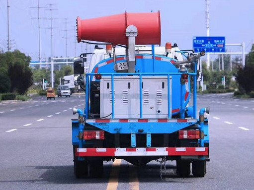 國六凱馬6噸灑水車 國六凱馬6噸灑水車