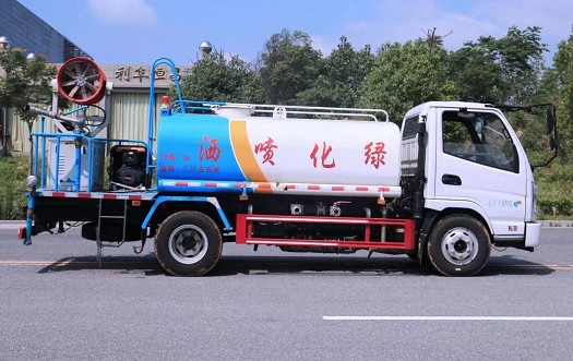 5方灑水車價格_國六凱馬6噸綠化灑水車廠家價格4
