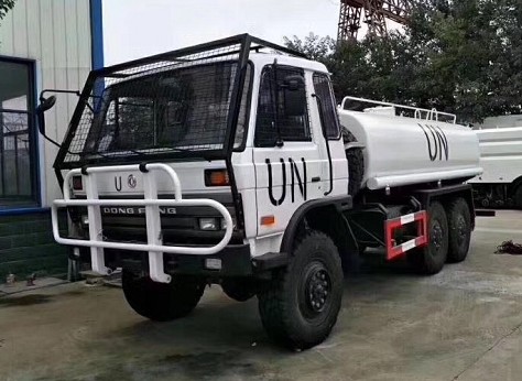 防爆型東風(fēng)六驅(qū)灑水車圖片 防爆型東風(fēng)六驅(qū)灑水車圖片