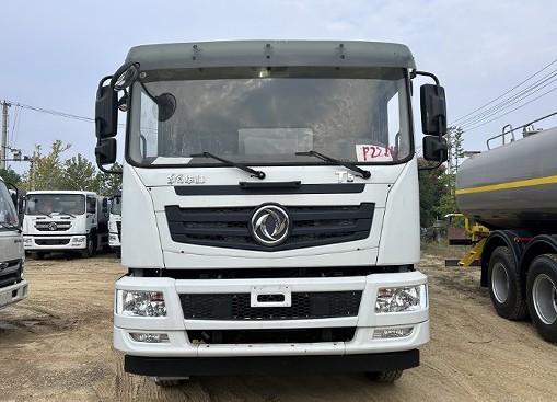 25����ˮ܇�r(ji��)��_�|�L(f��ng)�A��T5ǰ�ĺ��25����ˮ܇_�P���L(f��ng)��KLF5310GPSE6�;G������܇