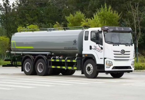 解放JK6后雙橋22.3方灑水車_CLT5258GPSCA6 型綠化噴灑車 解放JK6后雙橋22.3方灑水車_CLT5258GPSCA6 型綠化噴灑車